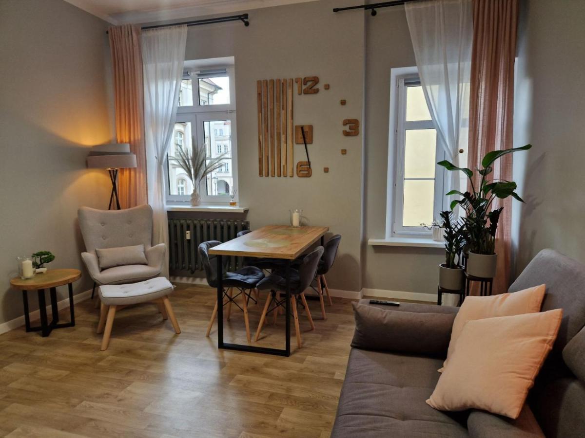Apartament Ratuszowy Deluxe Jelenia Góra Exterior foto